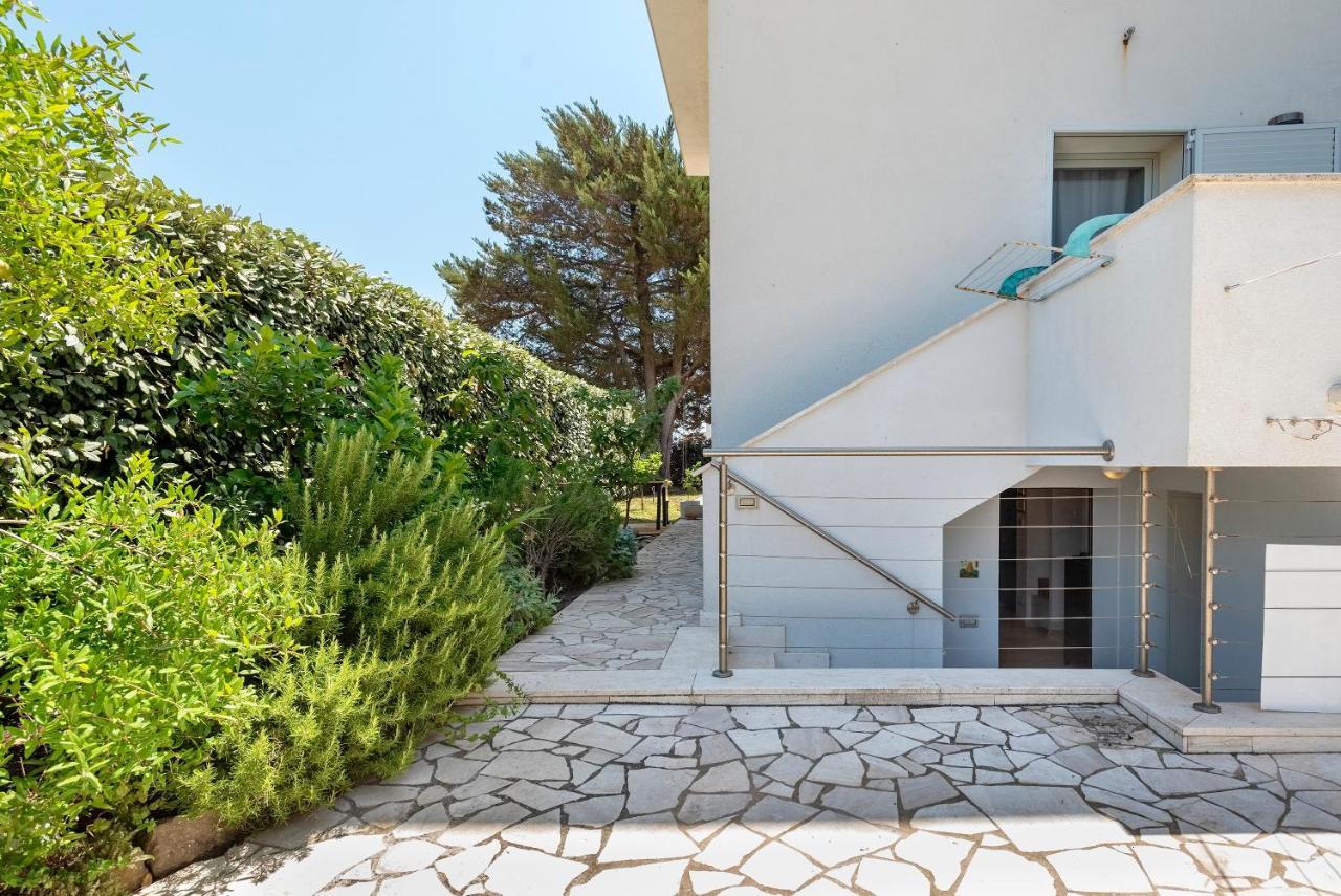 Charming Seafront Apartment With Garden And Patio فيرتيليا المظهر الخارجي الصورة